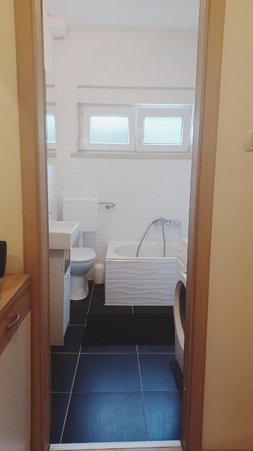 Apartman Dora Appartement Pula Buitenkant foto