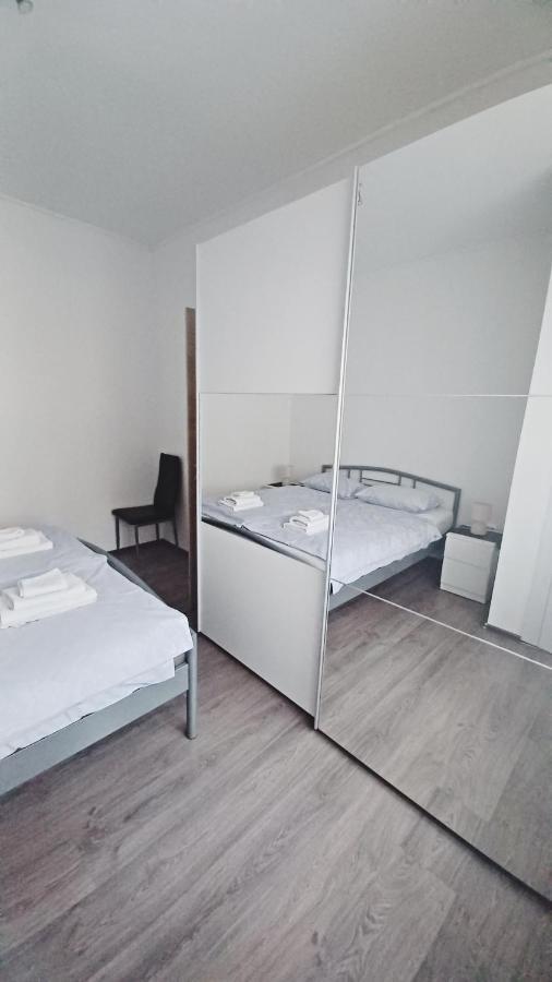 Apartman Dora Appartement Pula Buitenkant foto